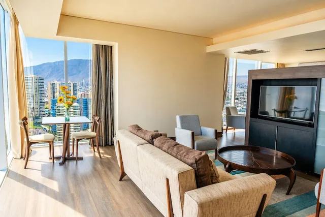 جناح بريميوم بسرير كينج بإطلالة على البحر، Terrado Cavancha 3/4