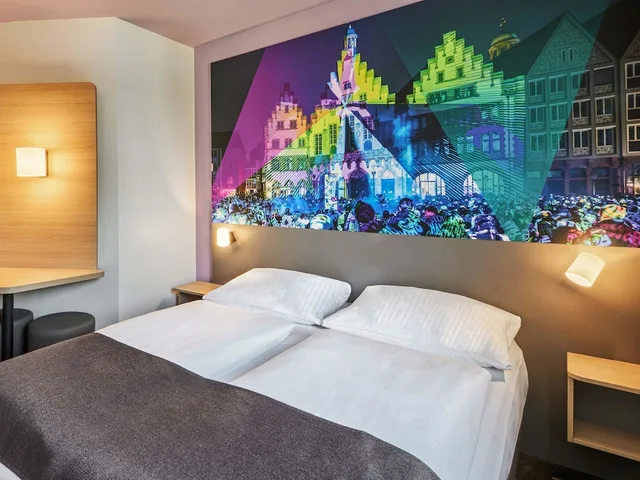 غرفة بسرير كوين، B&B Hotel Frankfurt Niederrad 3/10