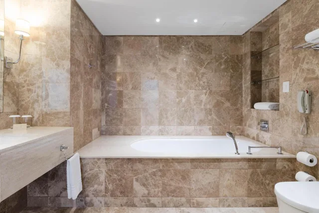 Suite, King Bed, Taj Cape Town 10/10