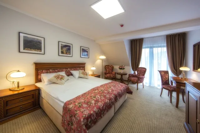 غرفة سوبيريور بسريرين منفصلين، Hotel Paryski Art & Business 2/10