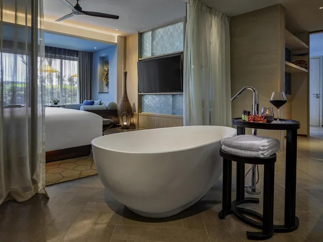 2 Bedrooms, Family Suite, Executive, Resort View، Pullman Phu Quoc Beach Resort 4/4