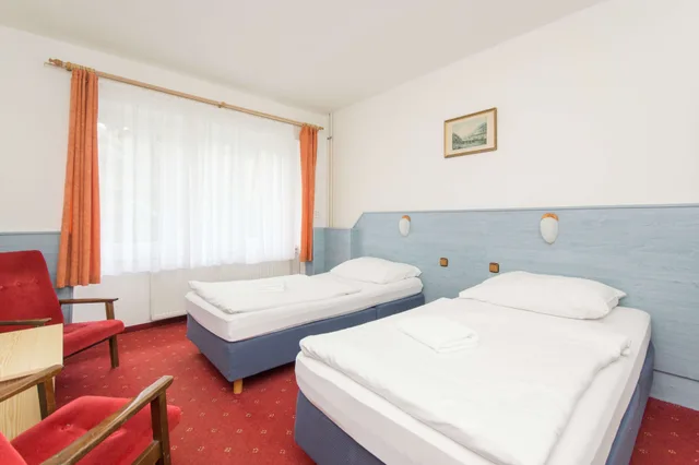غرفة قياسية بسرير مزدوج، Sport Resort Hotel Gejzirpark 3/10