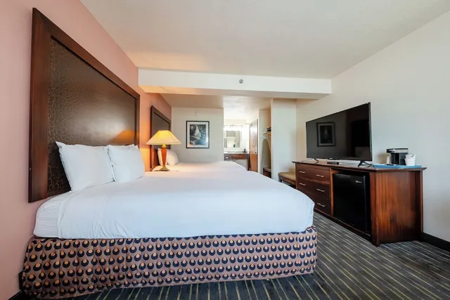 غرفة بسريرين كوين، District Hotel 1/9