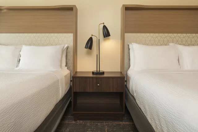 غرفة ديلوكس، Holiday Inn Hotel Suites Maple Grove Nw Mpls Arbor Lks 2/3