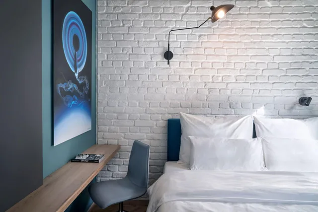 غرفة بسرير مزدوج بإطلالة، URBAN LOFT Cologne 4/4