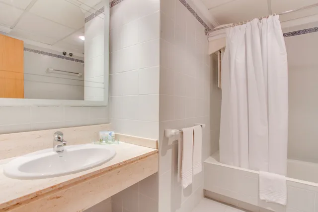1 Bedroom, Apartment, Twin Beds, Pool View, 2 Sofa, Inturotel Cala Azul Garden 4/4