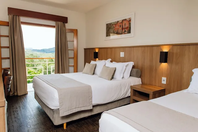 غرفة متصلة ديلوكس بسرير مزدوج وسرير فردي، Monreale Resort Parque Aquatico Pocos de Caldas 5/10
