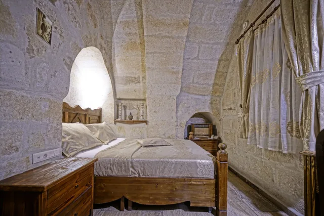 غرفة عائلية بسرير كينج وسرير فردي، Maccan Cave Hotel 6/6