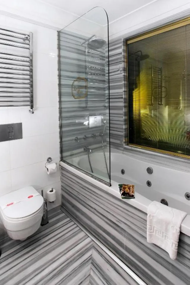 غرفة ديلوكس بسرير مزدوج بحوض استحمام، Garden House Istanbul 3/3