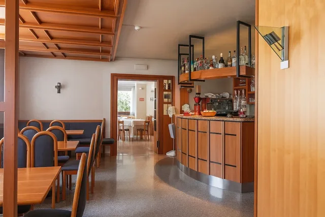 Hotel Bleis، Riva del Garda 37/50