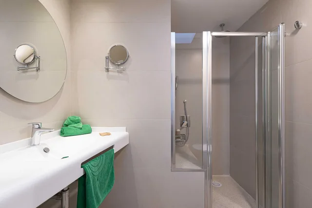 بنغل سوبيريور بشرفة، Cordial Green Golf Bungalows 2/2