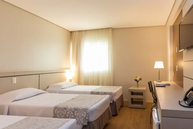 Superior Triple with Three Twin Beds، Viale Tower Hotel 4/10