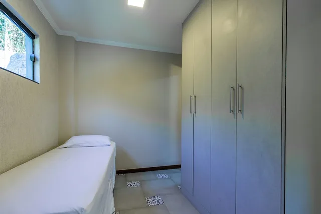 شقة بسرير كوين وسرير فردي بغرفة نوم واحدة مع أريكة، Residencial Brava Club Exclusive 5/5