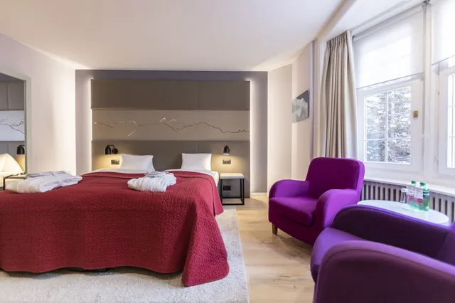 Premium, King Bed, Main House، Hotel Rosatsch 5/8