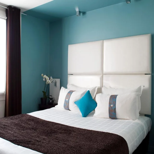 Room, Single, Grand Hotel Saint Michel 2/8