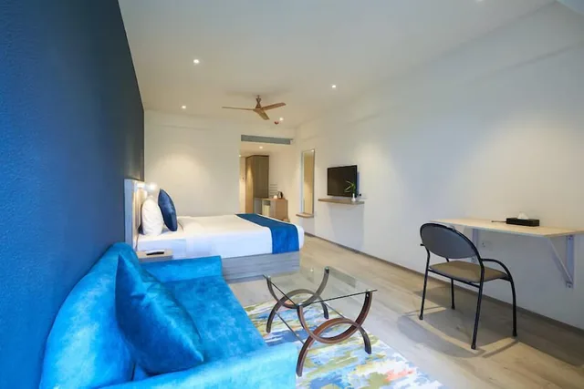 Premium, King Bed, Valley View, Balcony، Ikshana Resort and Spa 6/8