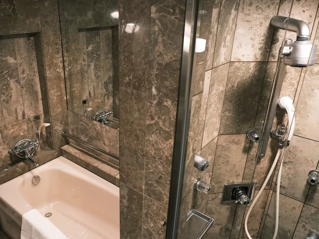 غرفة سوبيريور ثلاثية، Kurashiki Royal Art Hotel 5/7