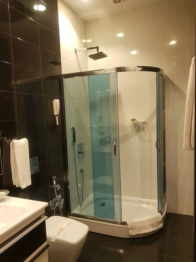 غرفة اقتصادية بسرير مزدوج، AYF Palace 3/3