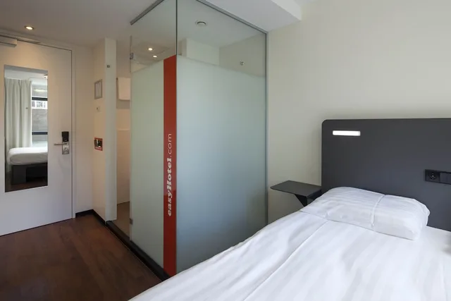 غرفة صغيرة مزدوجة، easyHotel Rotterdam City Centre 8/14