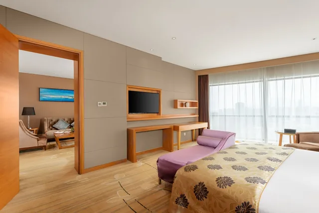 جناح تنفيذي بسرير كينج بإطلالة على الحديقة للمدخنين، Wyndham Putian Downtown 5/6