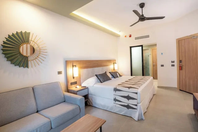 Double Room Garden View DDJB، RIU Flamingos - All Inclusive 4/8