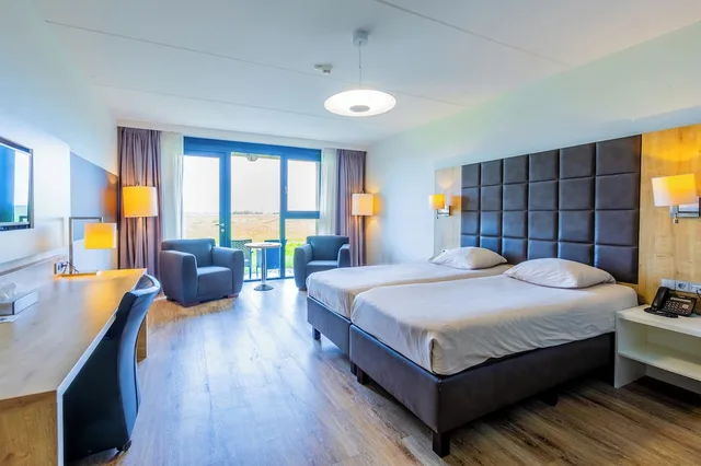 غرفة ديلوكس بسريرين منفصلين، Best Western Plus Hotel Restaurant Aduard 3/10