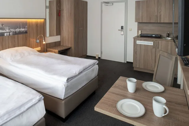 Comfort, Twin Beds, Gästehaus Lütten Klein 2/4