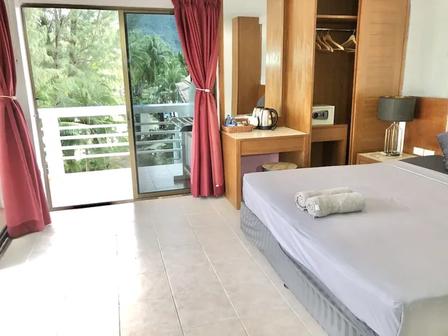 غرفة ديلوكس بسرير كينج بإطلالة على البحر، Benjamin Resort 3/5