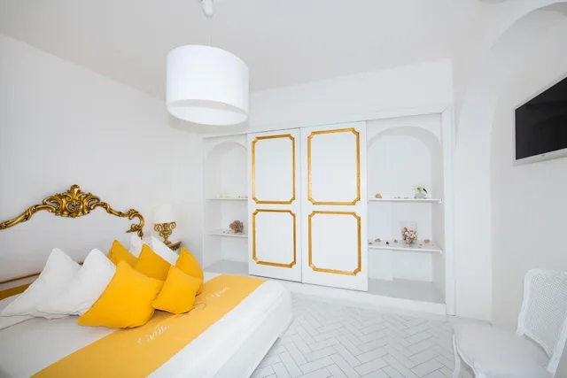 شقة بإطلالة على البحر بشرفة في الملحق، Villa Yiara 1/2