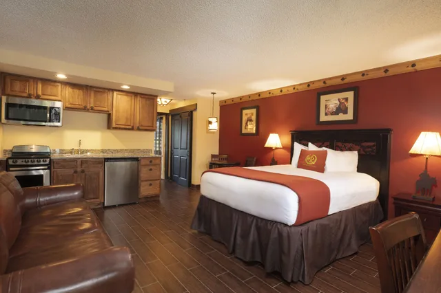 Lodge, Suite, Queen Bed، Westgate River Ranch Resort & Rodeo 1/4