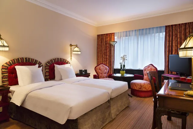 غرفة عائلية بسرير مزدوج، Hotel Barsey By Warwick 3/7