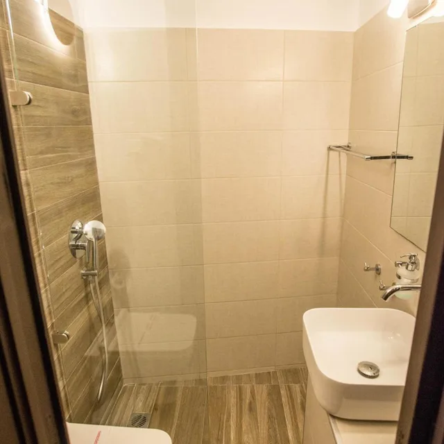 غرفة مفردة، JOHN'S HOTEL 10/10