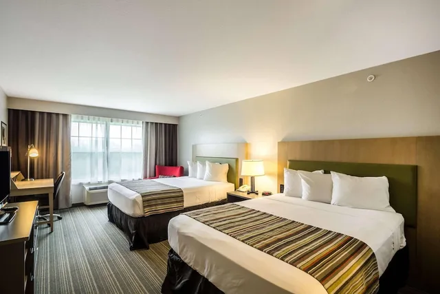 غرفة بسريرين كوين، Country Inn Suites By Radisson Fond Du Lac Wi 1/5