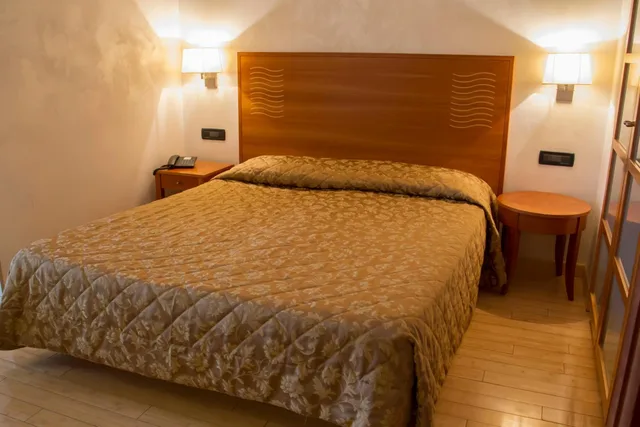 غرفة بسريرين منفصلين، Continental 5/10