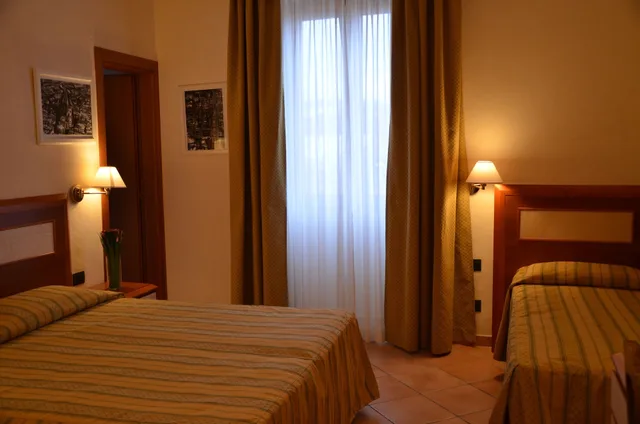 غرفة رباعية، Hotel Mia Cara 4/6