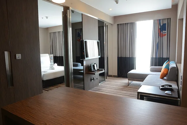 جناح بريميير بسرير كينج، Novotel Bangkok Impact 4/7