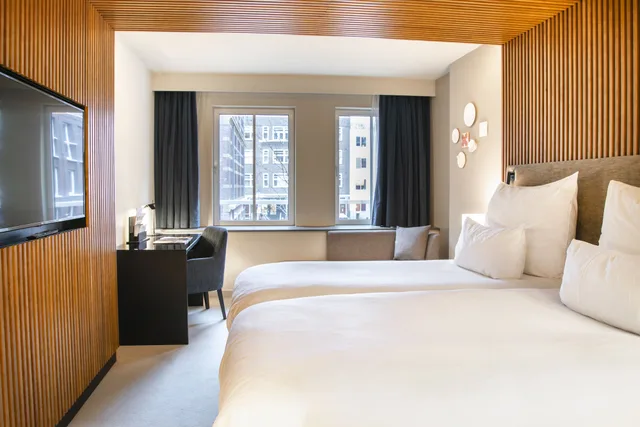 غرفة سوبيريور بسرير مزدوج مع أريكة، Pestana Amsterdam Riverside 3/8