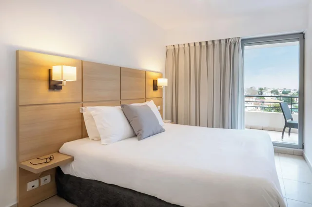 Apartment T2 6 pax, Nemea Le Lido Cagnes sur Mer 2/5