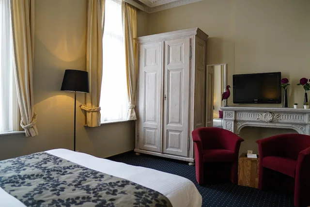 غرفة ديلوكس بسرير مزدوج، Hotel De Flandre 5/8