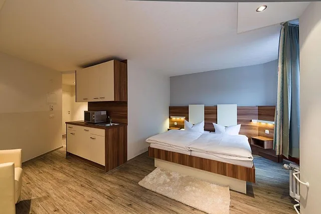 غرفة ديلوكس بسرير مزدوج، Central Hotel Apart Munchen 5/10