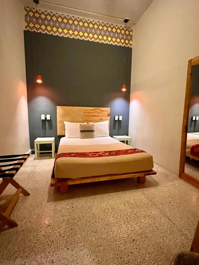 غرفة صغيرة بسرير مزدوج بحمام مشترك، Selina Oaxaca 1/4