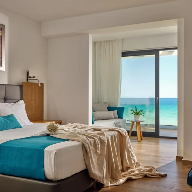 Suite, Panoramic Sea View, Sea Side، Cavo Orient Beach Hotel 3/5