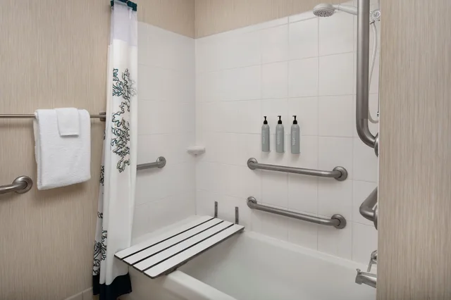 استوديو بسرير كوين لذوي الإعاقة، Residence Inn by Marriott Chico 2/2