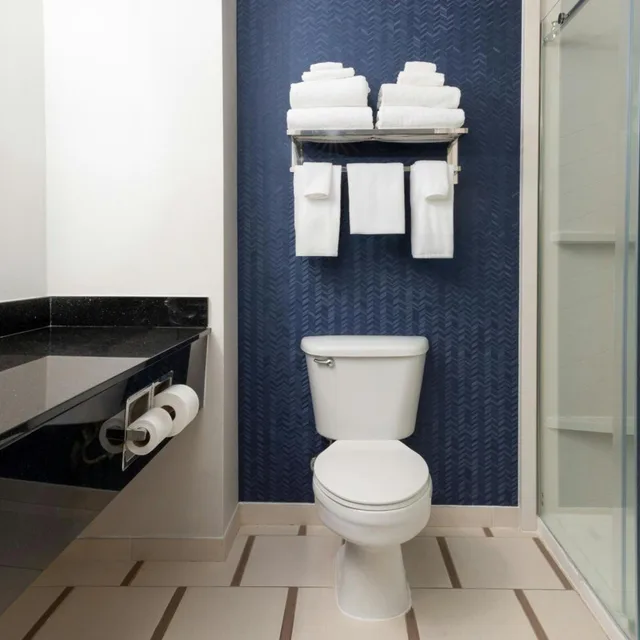 Room, 2 Queen Beds, Bathtub, Accessible, Fairfield Inn Suites By Marriott Cincinnati Eastgate 3/5