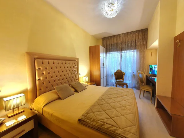 غرفة سوبيريور بسرير كينج، Hotel Continentale 2/10