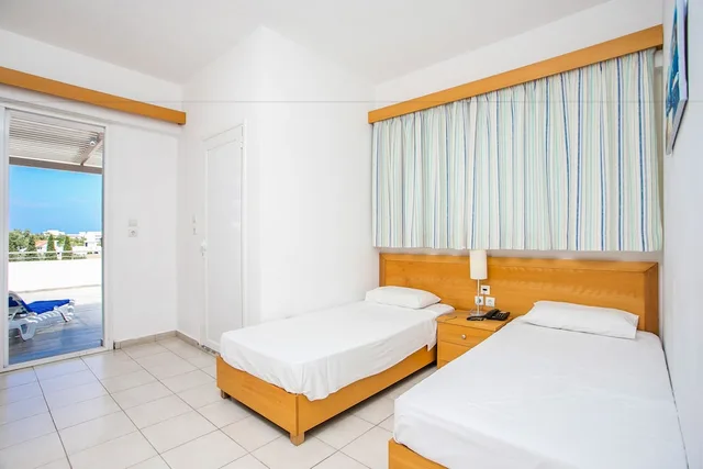 Family, Apartment, Mon Repos Hotel 3/10