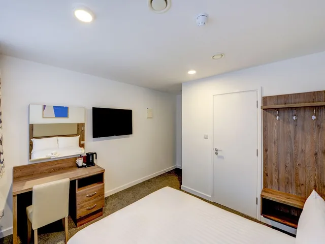 غرفة قياسية مزدوجة، OYO Plymouth Central Hotel 4/5