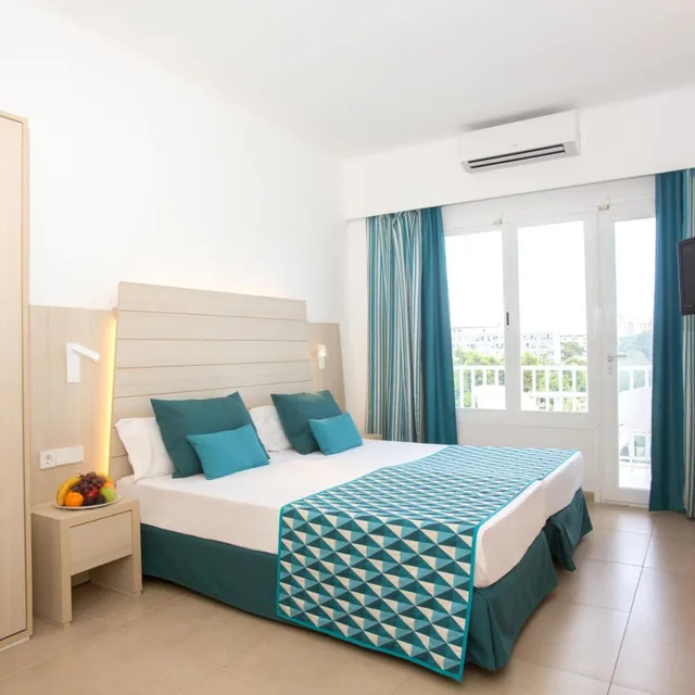 Room, Single, Hotel Luxor 4/6
