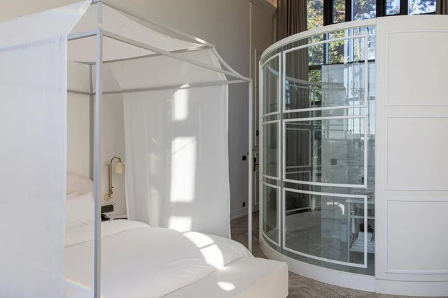 Loft, Queen Bed, Playce Camp Jeju 2/2