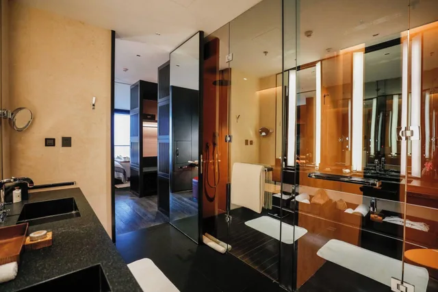 غرفة بريميوم بسرير كينج، BULGARI HOTEL SHANGHAI 4/5